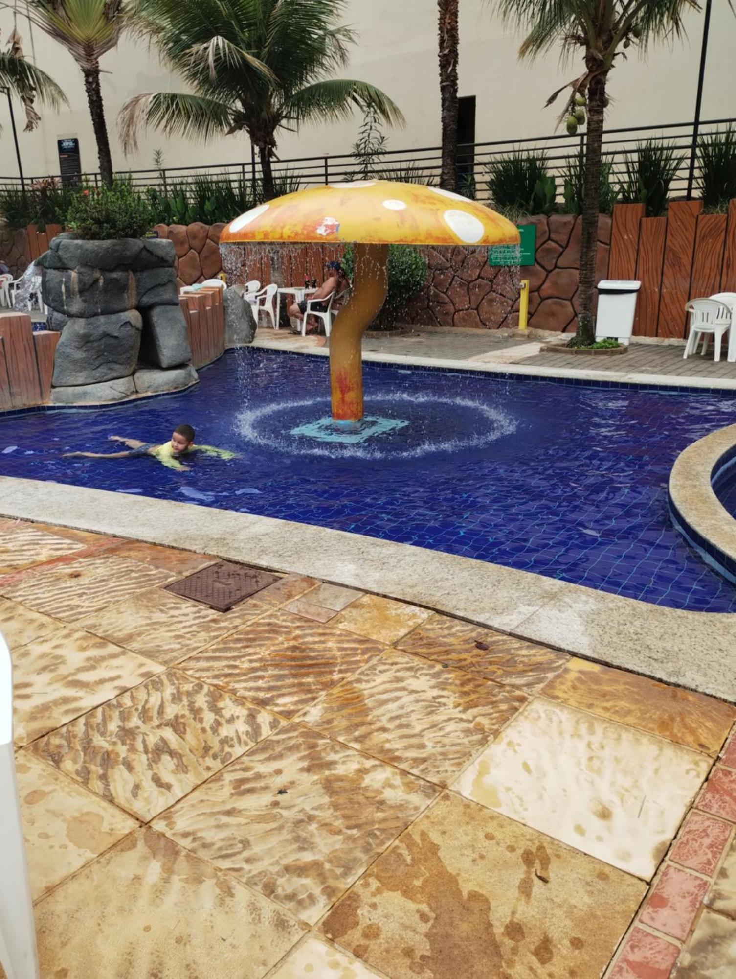 Golden Dolphin Grand Com Piscinas Thermas, Cozinha Completa ,parque Aquatico 24 Apartamento Caldas Novas