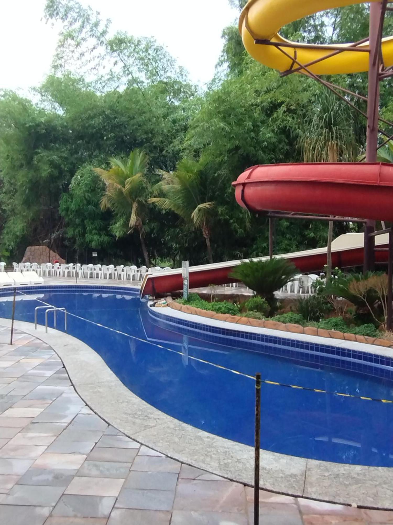 Apartamento Golden Dolphin Grand Com Piscinas Thermas, Cozinha Completa ,parque Aquatico 24 *
